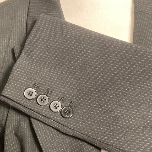 Liz Claiborne Pinstripe Blazer Black Size 16 - Picture 5 of 5